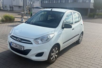Hyundai i10 88.133 km 2.499 &euro; Weil im Schönbuch 71093