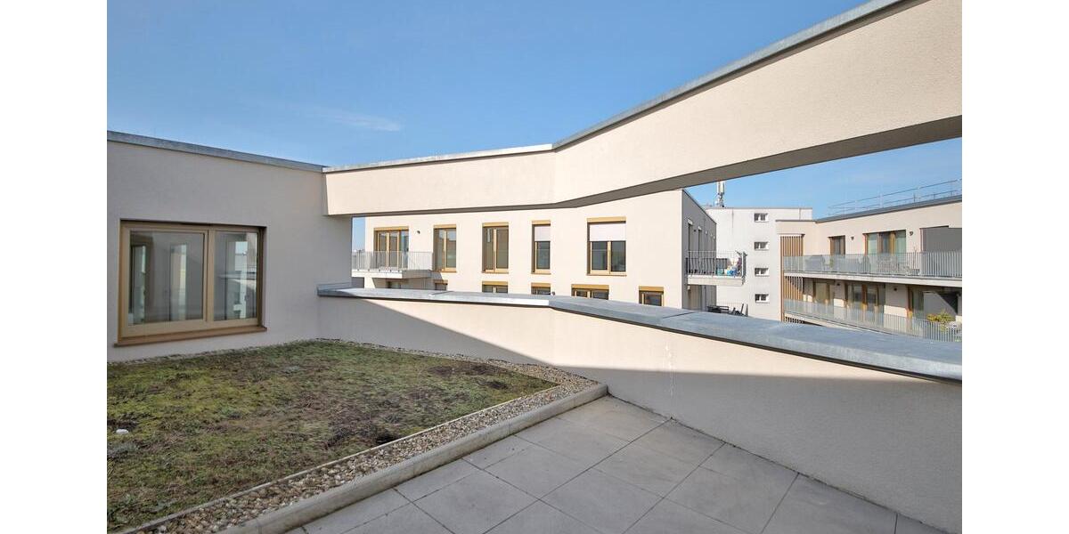 Etagenwohnung Böblingen - 3 Zimmer, 106 m&sup2;, 2.210&euro; | Angebot:25783084