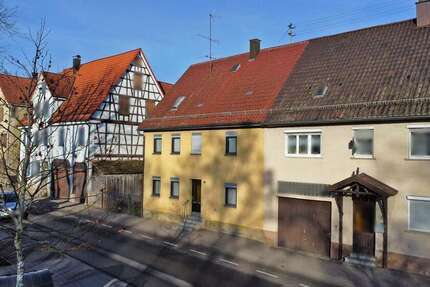 Haus Rottenburg am Neckar - 7 Zimmer, 164 m&sup2;, 449.000&euro; | Angebot:25842223