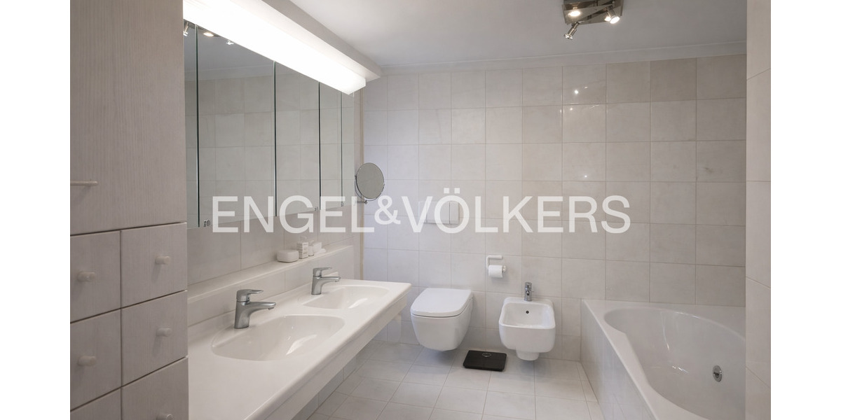 Bungalow Rottenburg - 1 Zimmer, 350 m&sup2;, 1.180.000&euro; | Angebot:25682852