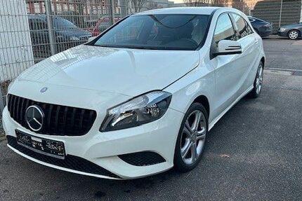 Mercedes-Benz A 180 215.190 km 7.600 &euro; STUTTGART 70599