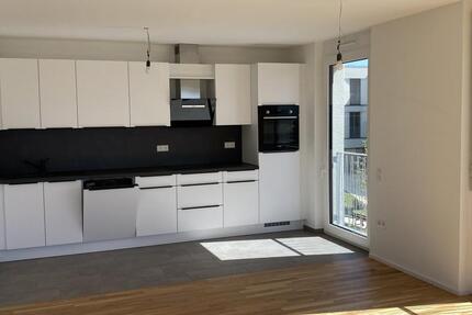 Wohnung Rottenburg am Neckar - 2 Zimmer, 84 m&sup2;, 1.079&euro; | Angebot:15937506