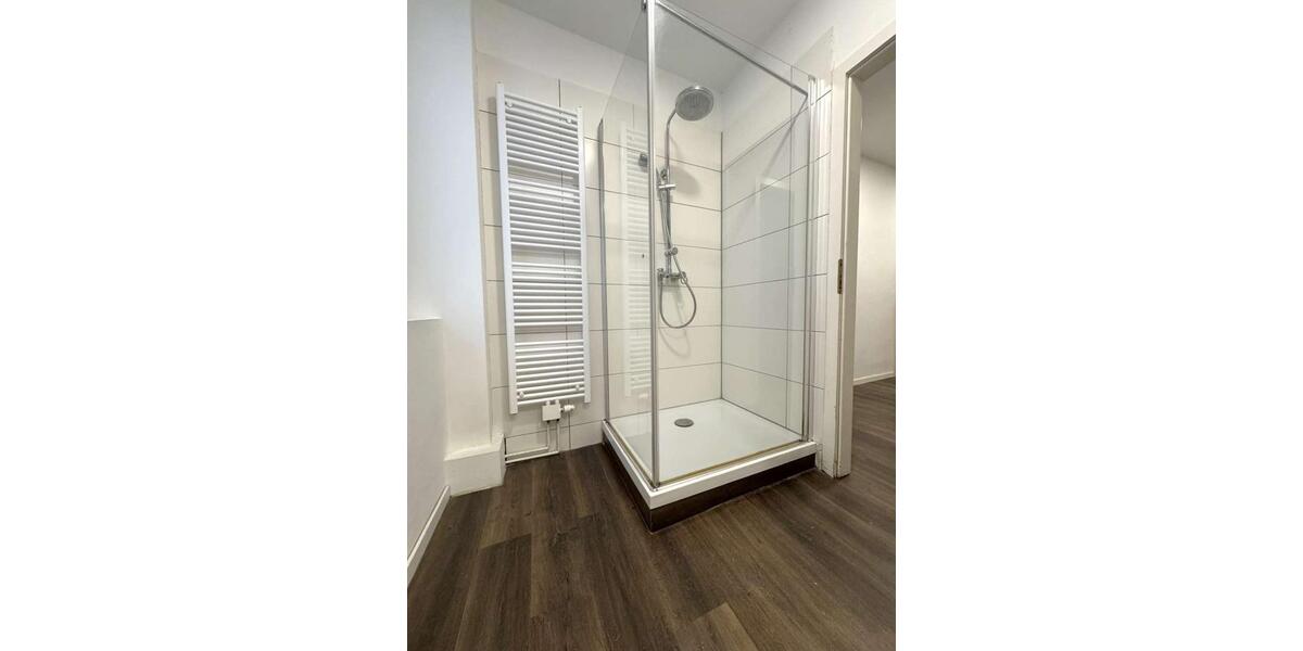 Hochparterre Stuttgart Stuttgart-West - 2 Zimmer, 66 m&sup2;, 1.320&euro; | Angebot:25285060