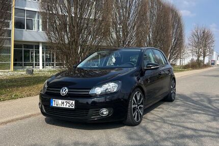 VW Golf 224.000 km 4.500 &euro; ROTTENBURG 72108
