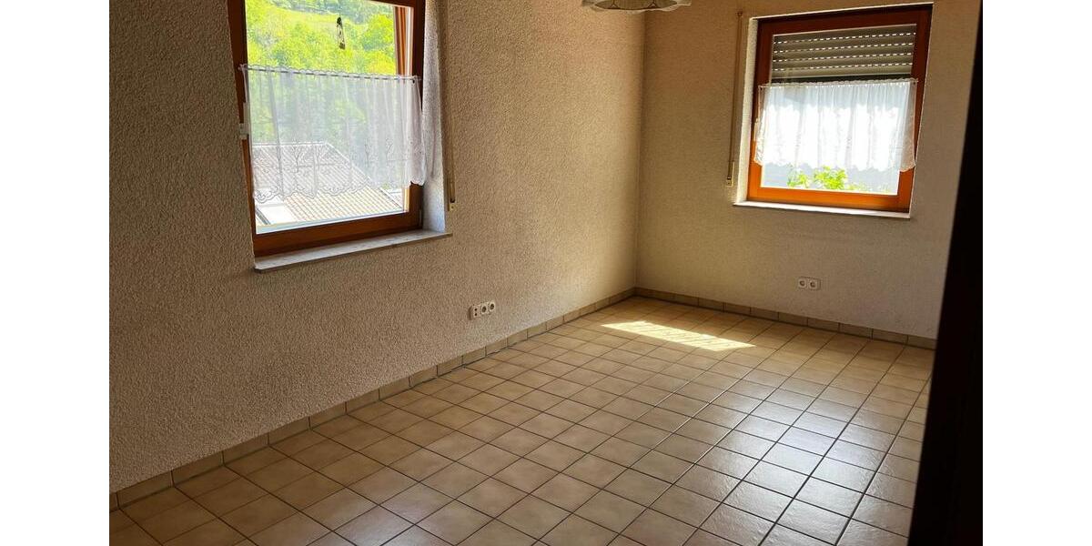 Doppelhaushälfte Wildberg - 10 Zimmer, 277 m&sup2;, 460.000&euro; | Angebot:27122759