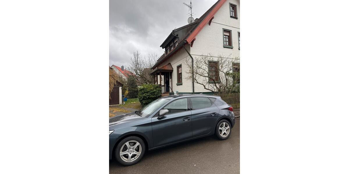 Einfamilienhaus Stuttgart Fasanenhof-Ost - 8 Zimmer, 165 m&sup2;, 850.000&euro; | Angebot:26035775