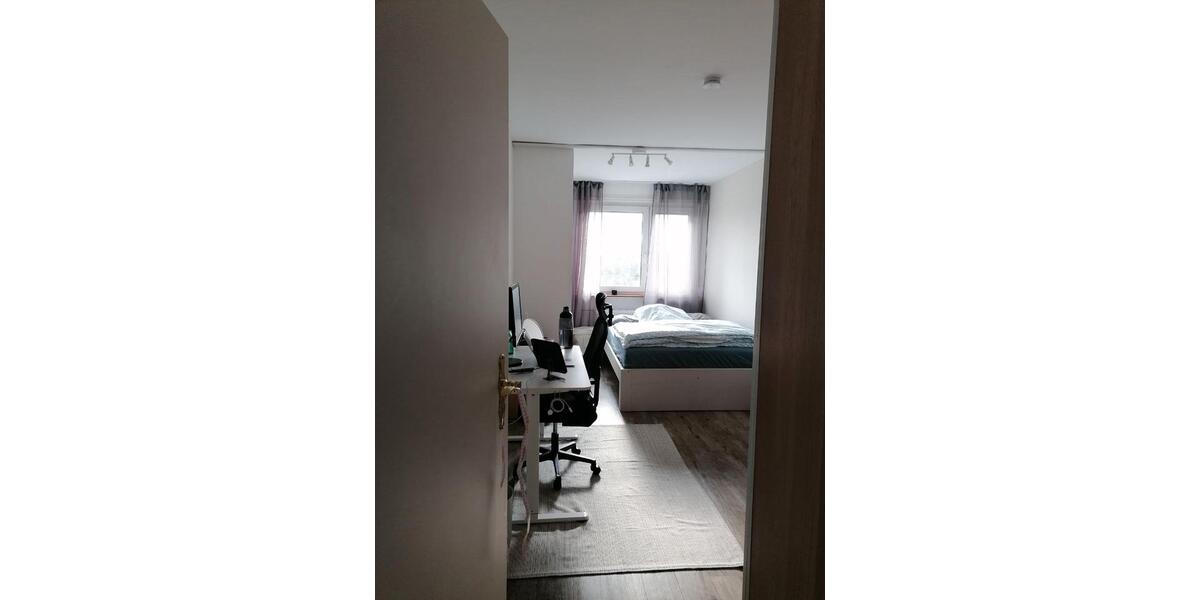 Etagenwohnung Stuttgart Degerloch - 3 Zimmer, 74 m&sup2;, 339.000&euro; | Angebot:26062451