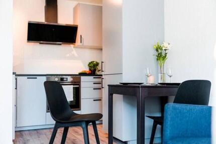 Wohnung Stuttgart Luginsland - 1 Zimmer, 32 m&sup2;, 1.200&euro; | Angebot:25840397