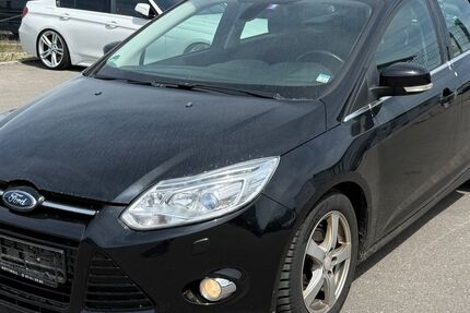 Ford Focus 300.104 km 2.250 &euro; Bisingen 72406
