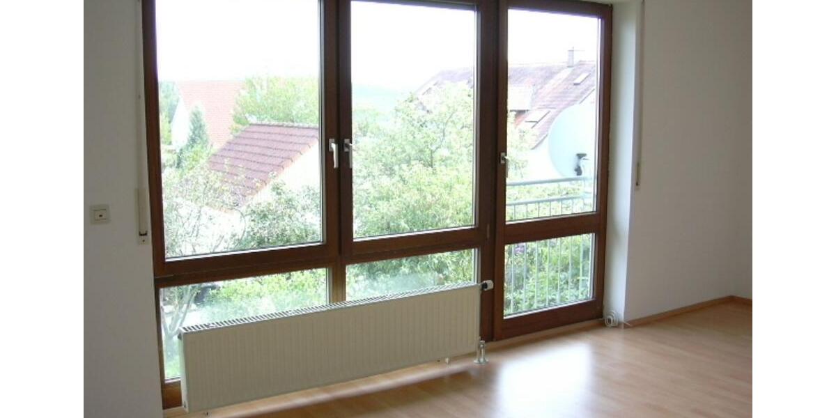 Reihenhaus Tübingen Lustnau - 6 Zimmer, 150 m&sup2;, 2.200&euro; | Angebot:25379085