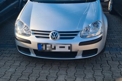 VW Golf 141.000 km 3.800 &euro; Böblingen 71034