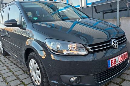 VW Touran 133.000 km 7.400 &euro; Holzgerlingen 71088