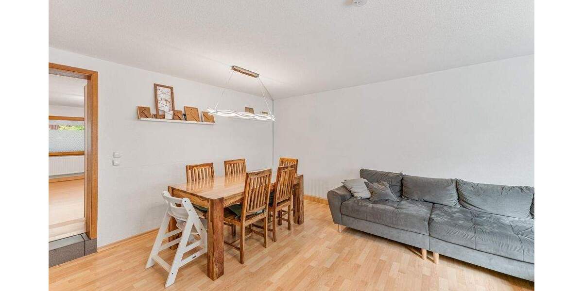 Etagenwohnung Bondorf - 3 Zimmer, 102 m&sup2;, 295.000&euro; | Angebot:25662552