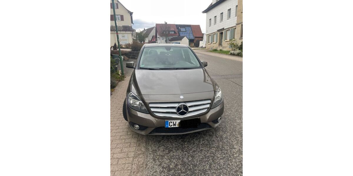 Mercedes-Benz B 180 183.000 km 6.200 &euro; Nagold 72202