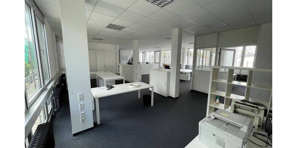 Gewerbeobjekt Böblingen Dagersheim - 4.928&euro; | Angebot:25704301