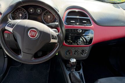 Fiat Punto Evo 99.050 km 4.200 &euro; Metzingen 72555