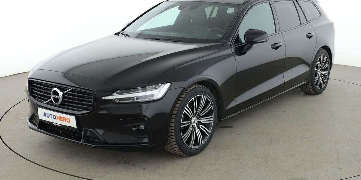 Volvo V60 67.567 km 27.530 &euro; Stuttgart 70195