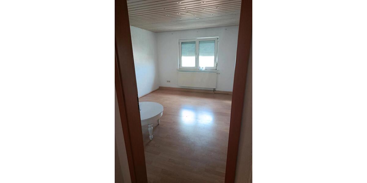 Etagenwohnung Reutlingen - 3 Zimmer, 69 m&sup2;, 239.000&euro; | Angebot:27505012