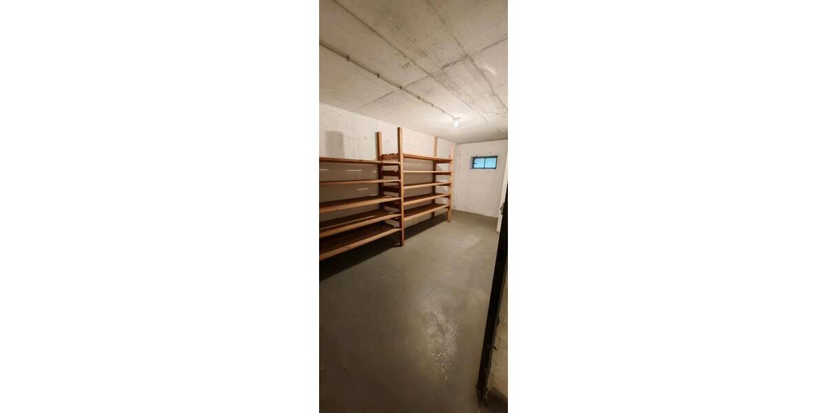 Etagenwohnung Reutlingen Reutlingen-Betzingen - 4.5 Zimmer, 112 m&sup2;, 1.400&euro; | Angebot:24640643