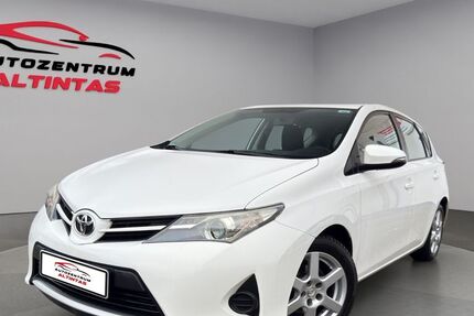 Toyota Auris 97.000 km 8.450 &euro; Holzgerlingen 71088