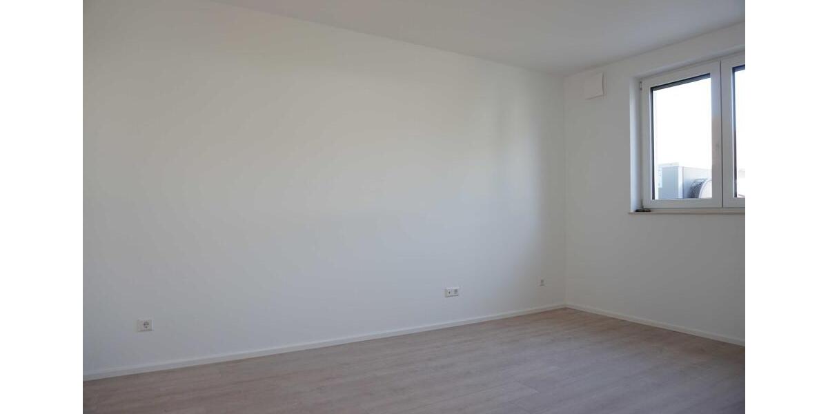 Erdgeschoßwohnung Neustetten - 2.5 Zimmer, 65 m&sup2;, 1.000&euro; | Angebot:25353978