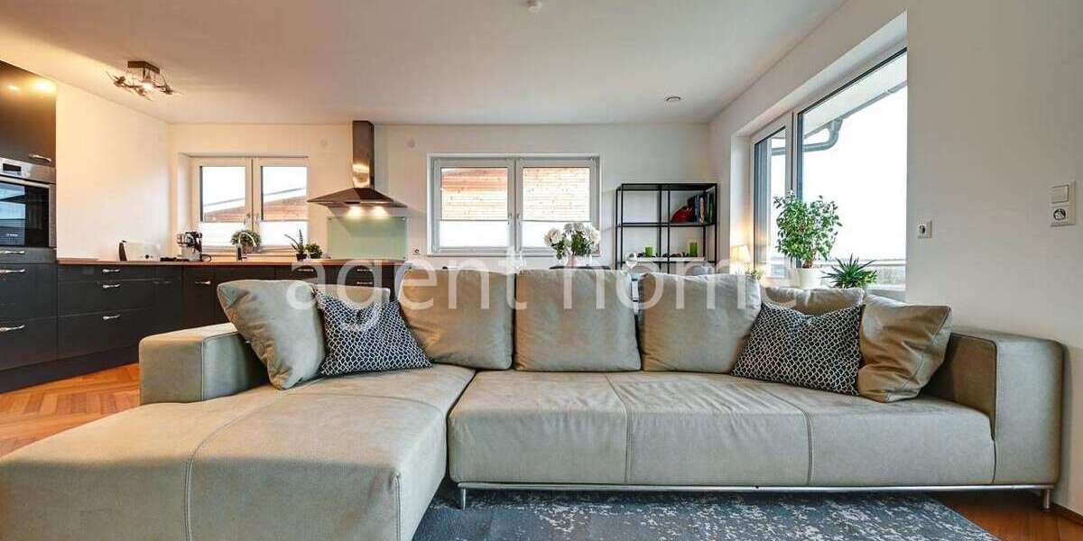 Etagenwohnung Schönaich - 3 Zimmer, 90 m&sup2;, 1.880&euro; | Angebot:27226080