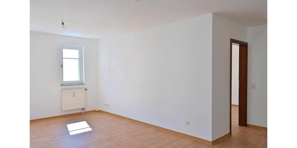 Etagenwohnung Bad Urach - 2 Zimmer, 69 m&sup2;, 195.000&euro; | Angebot:25397753