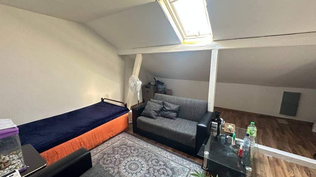 Mehrfamilienhaus, Wohnhaus Ostelsheim - 9 Zimmer, 210 m&sup2;, 649.000&euro; | Angebot:25737007