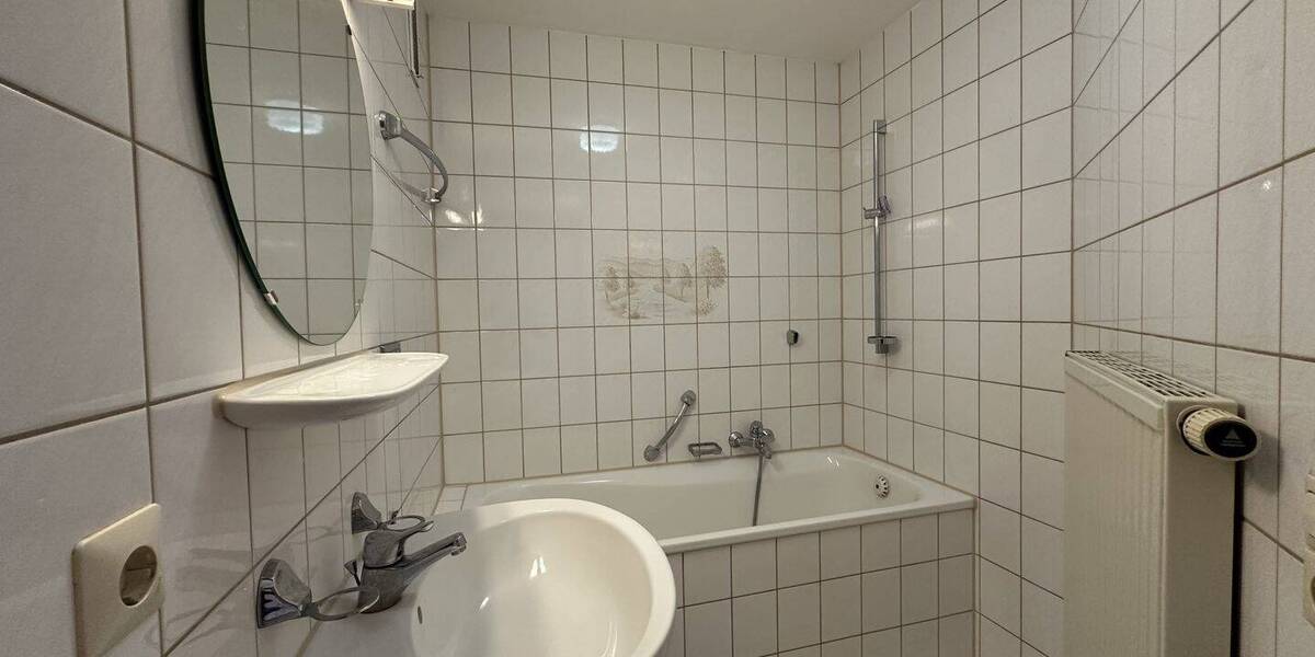 Etagenwohnung Tübingen Lustnau - 4 Zimmer, 85 m&sup2;, 400.000&euro; | Angebot:25685957