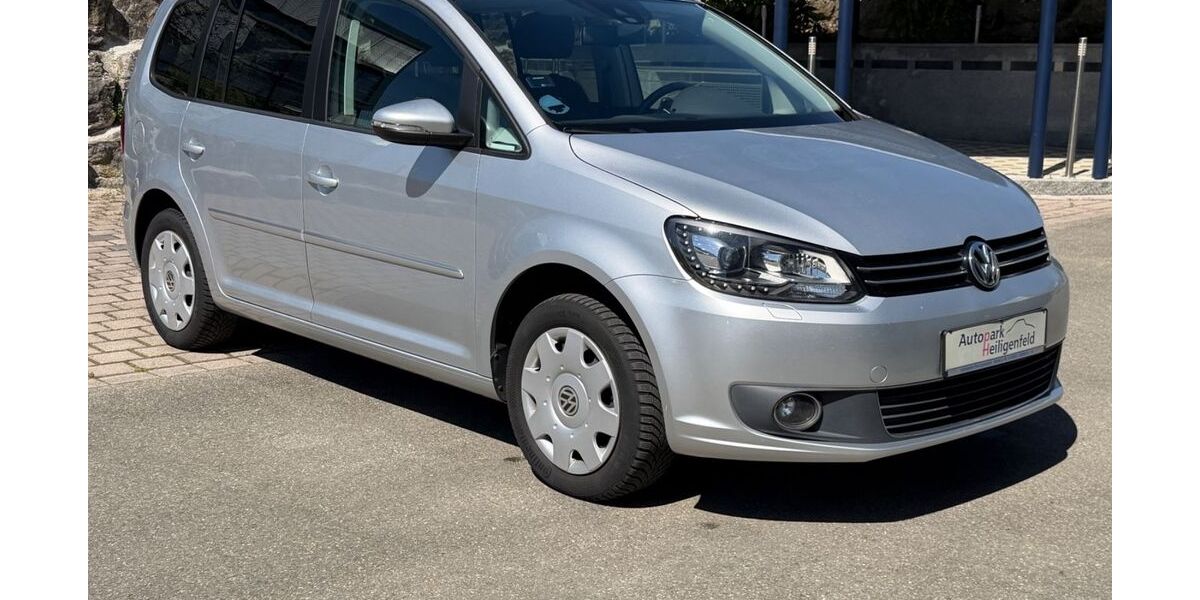 VW Touran 147.000 km 10.199 &euro; Horb am Neckar 72160