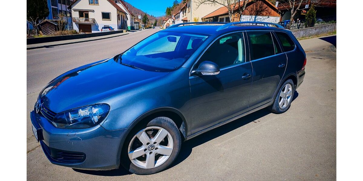 VW Golf 214.000 km 4.300 &euro; Burladingen 72393