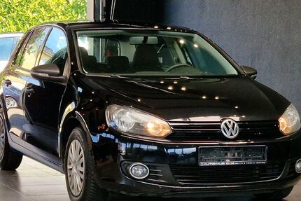 VW Golf 141.000 km 6.999 &euro; Gäufelden 71126