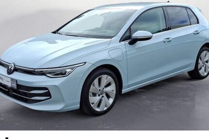 VW Golf 12.739 km 30.860 &euro; Reutlingen 72770