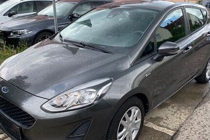 Ford Fiesta 76.000 km 7.900 &euro; Ostfildern 73760