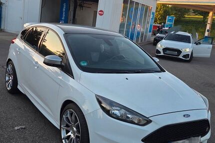 Ford Focus 170.000 km 10.500 &euro; Pfullingen 72793