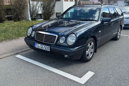 Mercedes-Benz E 240 243.500 km 2.950 &euro; Rottenburg am Neckar 72108