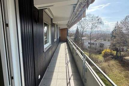 Wohnung Reutlingen Voller Brunnen - 4 Zimmer, 89 m&sup2;, 1.200&euro; | Angebot:25895932