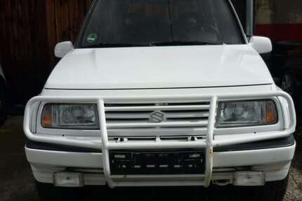 Suzuki Vitara 143.000 km 3.900 &euro; Ofterdingen 72131