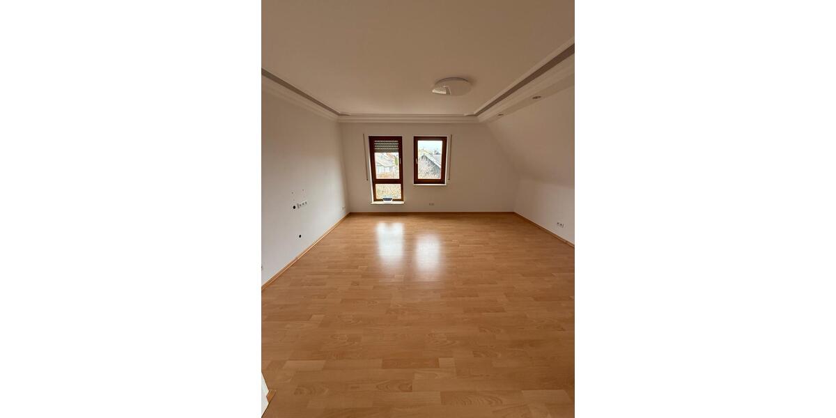 Dachgeschoßwohnung Horb am Neckar - 3.5 Zimmer, 72 m&sup2;, 850&euro; | Angebot:25867105