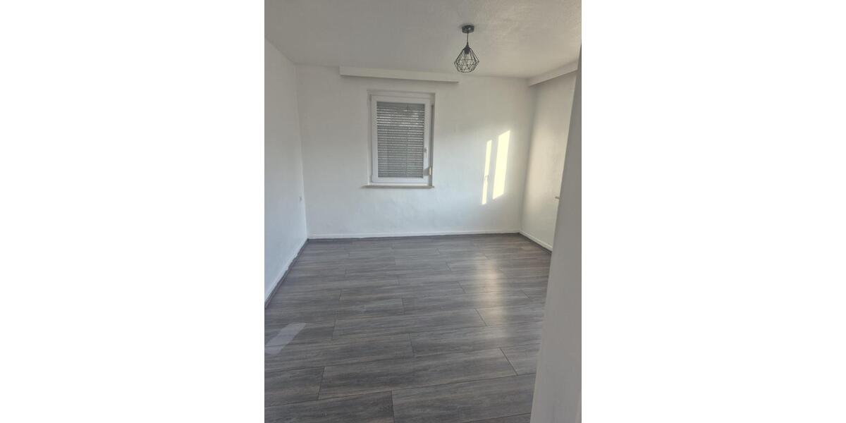 Einfamilienhaus Rangendingen - 7 Zimmer, 180 m&sup2;, 400.000&euro; | Angebot:25865451