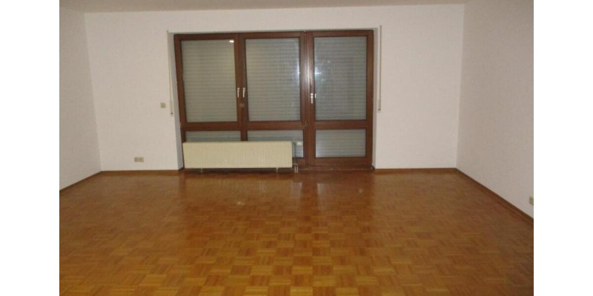 Reihenhaus Tübingen Lustnau - 6 Zimmer, 150 m&sup2;, 2.200&euro; | Angebot:25379085