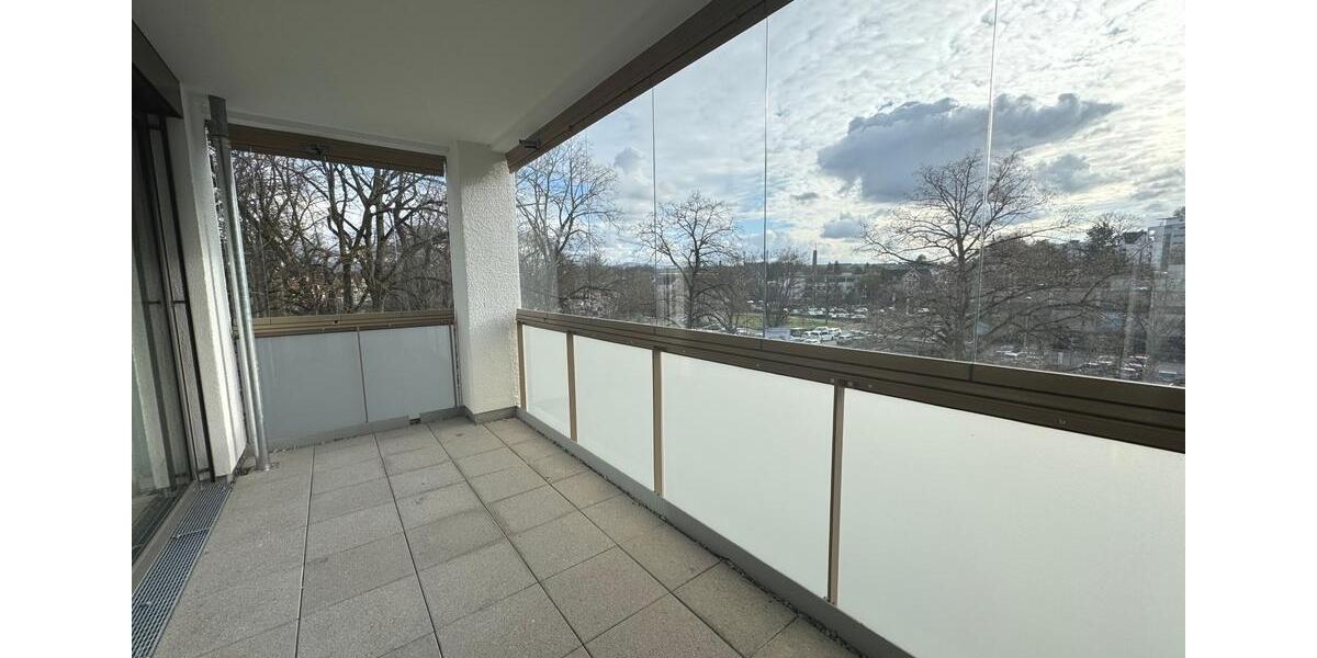 Etagenwohnung Nürtingen - 5 Zimmer, 123 m&sup2;, 1.880&euro; | Angebot:25974623