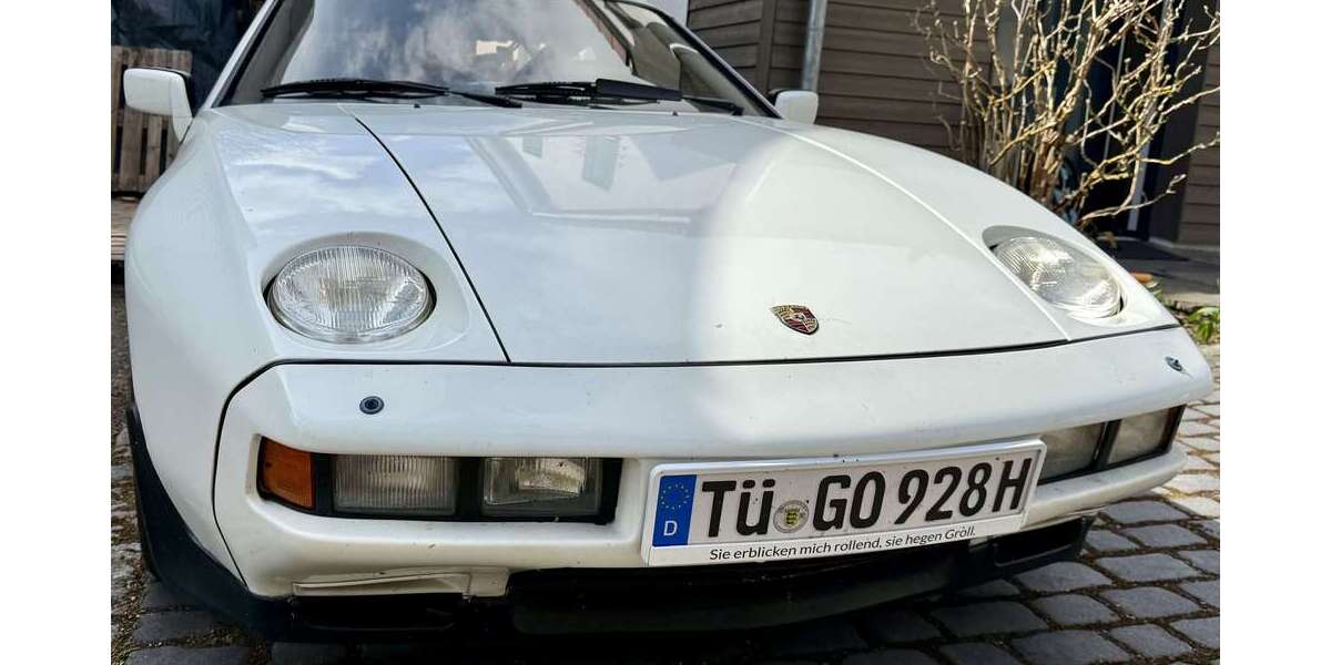 Porsche 928 143.000 km 22.900 &euro; Rottenburg am Neckar 72108