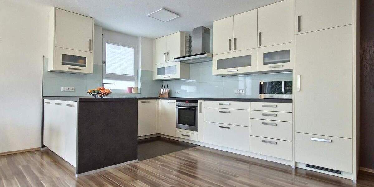 Etagenwohnung Altdorf - 4 Zimmer, 113 m&sup2;, 610.000&euro; | Angebot:25696036