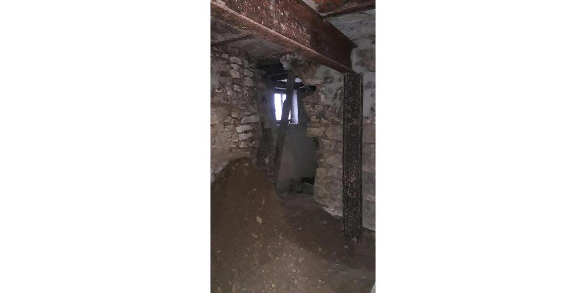 Mehrfamilienhaus, Wohnhaus Rottenburg am Neckar - 6 Zimmer, 120 m&sup2;, 150.000&euro; | Angebot:27478905