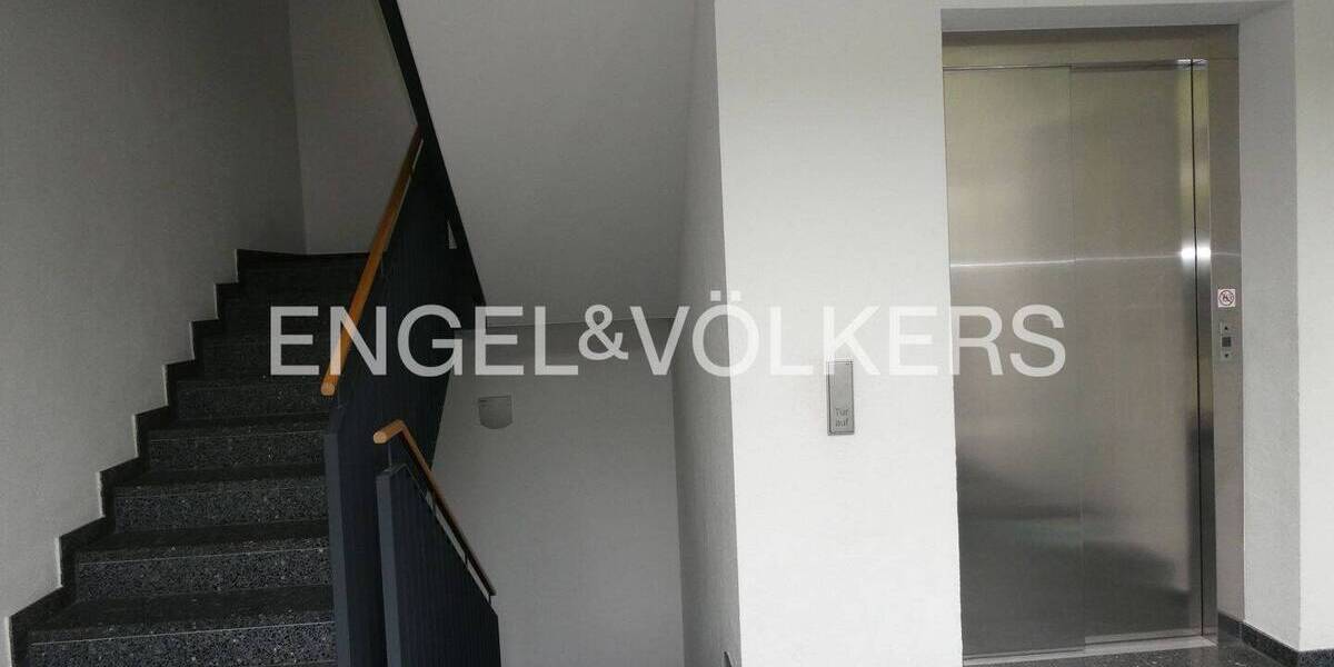 Etagenwohnung Tübingen Weststadt - 3 Zimmer, 100 m&sup2;, 570.000&euro; | Angebot:26751411