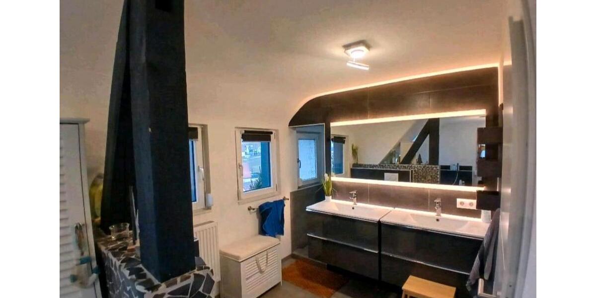 Einfamilienhaus Althengstett - 4 Zimmer, 128 m&sup2;, 650.000&euro; | Angebot:25858419