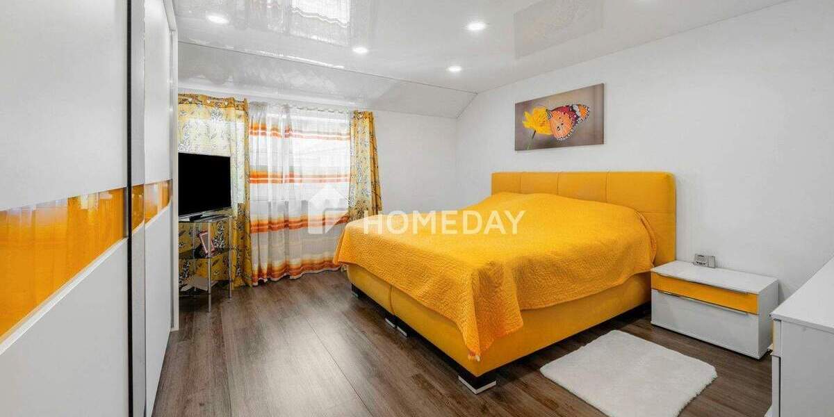 Doppelhaushälfte Dettingen an der Erms - 7 Zimmer, 265 m&sup2;, 565.000&euro; | Angebot:25677666