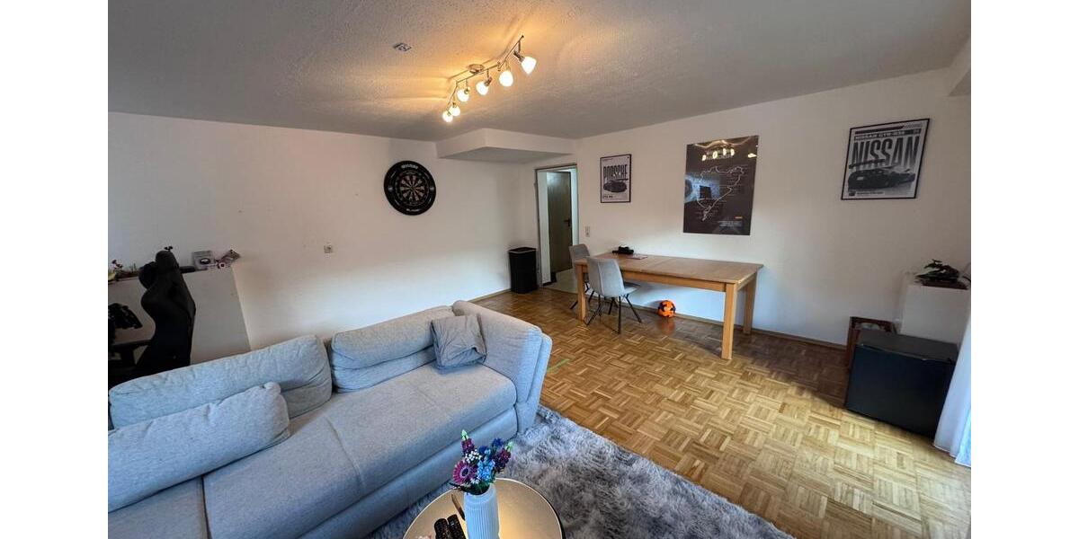 Etagenwohnung Reutlingen Altenburg - 2 Zimmer, 64 m&sup2;, 180.000&euro; | Angebot:25422596