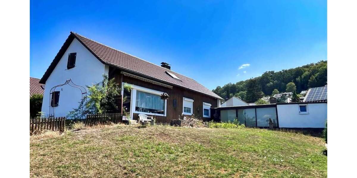 Einfamilienhaus Herrenberg - 7.5 Zimmer, 150 m&sup2;, 555.000&euro; | Angebot:27171676